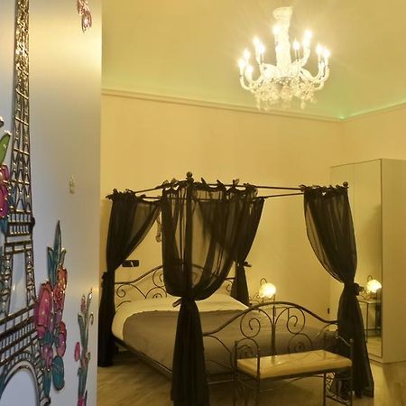 Pompei Holiday Rooms ภายนอก รูปภาพ