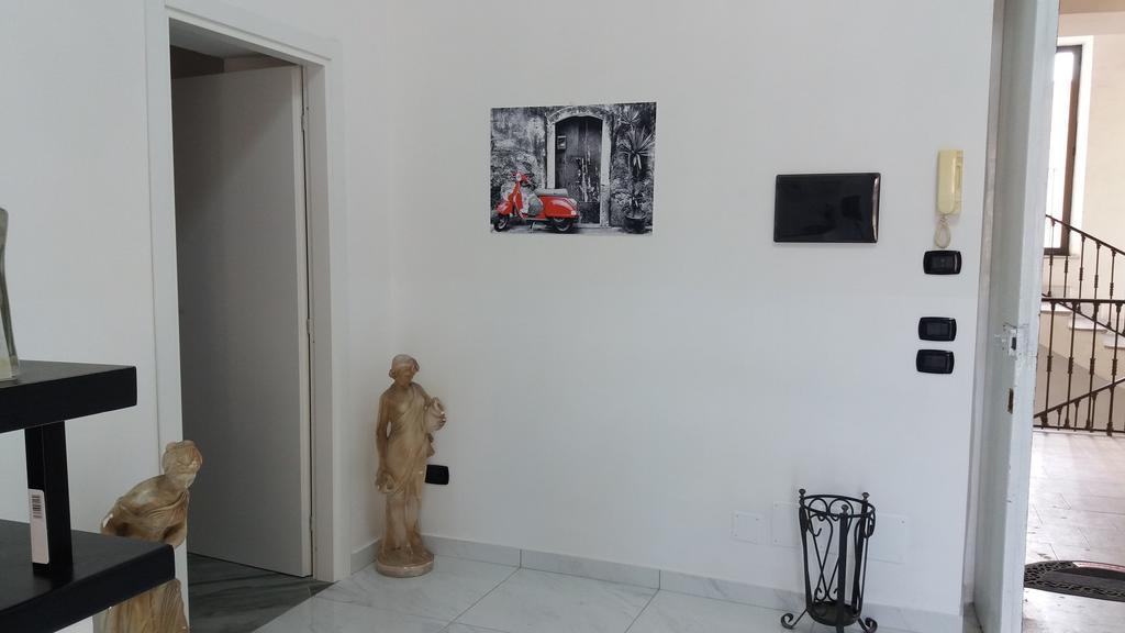Pompei Holiday Rooms ภายนอก รูปภาพ