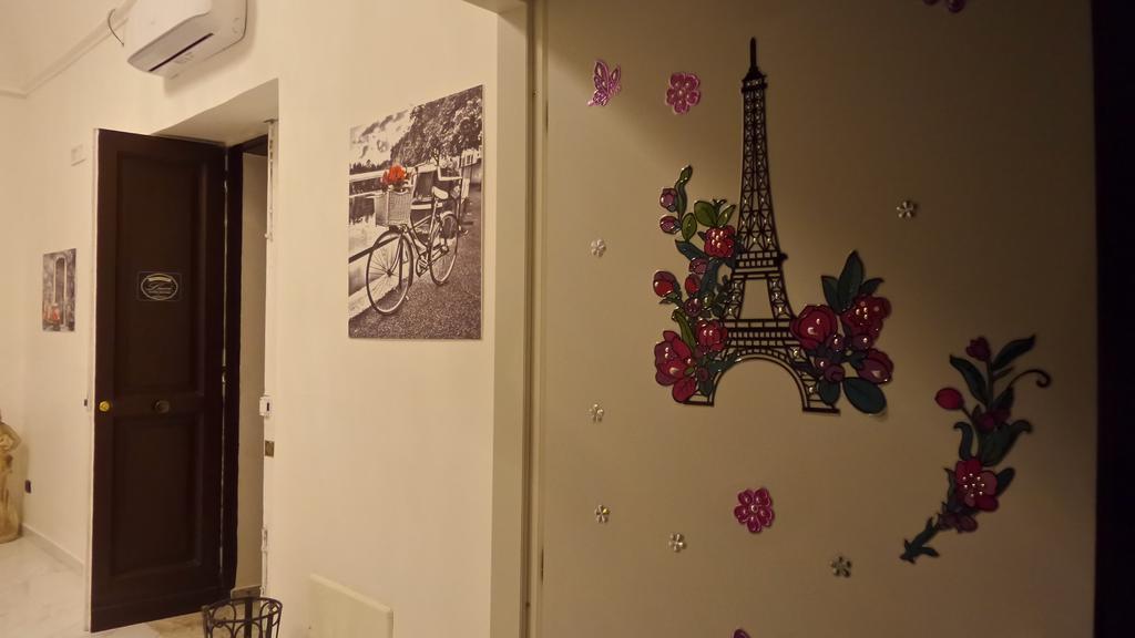 Pompei Holiday Rooms ภายนอก รูปภาพ