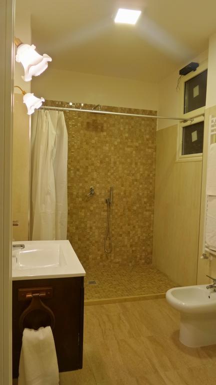 Pompei Holiday Rooms ภายนอก รูปภาพ