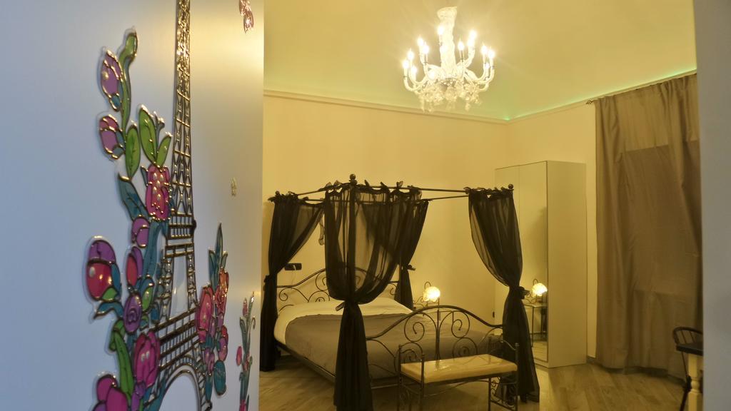 Pompei Holiday Rooms ภายนอก รูปภาพ