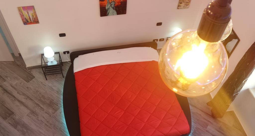 Pompei Holiday Rooms ภายนอก รูปภาพ